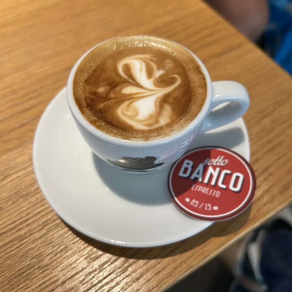 Sjiefke_Kuntrawant Caffeebar_Prato Allo Stelvio_review