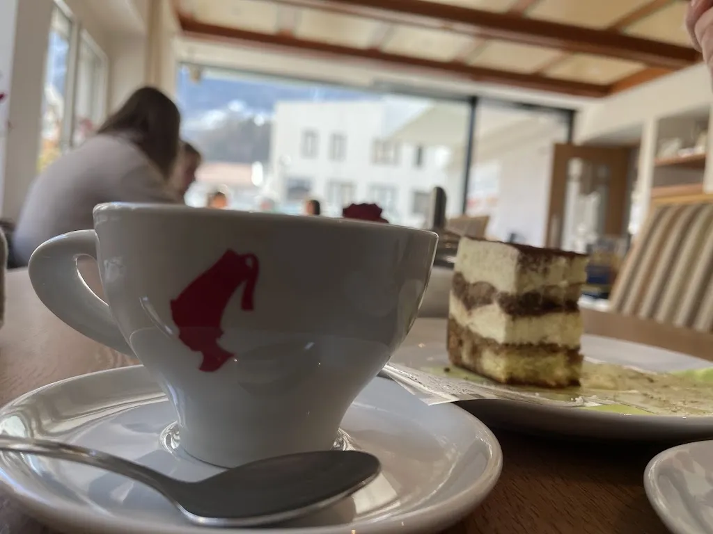 Gasthof Zur Neuen Post restaurant in Prato Allo Stelvio