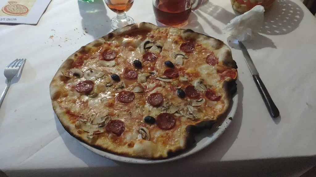 Trattoria Pizzeria Berlino_Martignano_slider_image_2