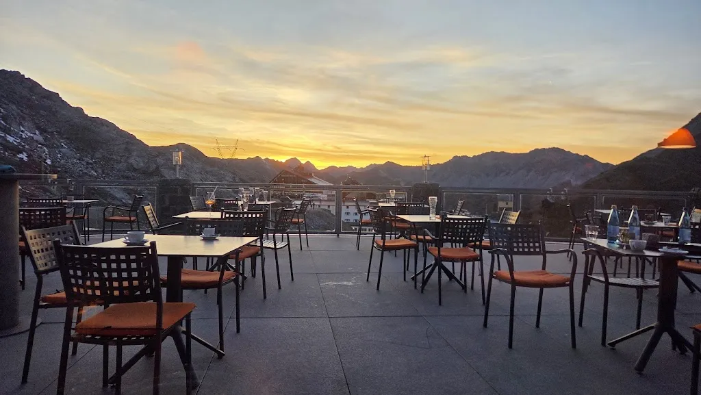 Alpengasthof Tibet Hütte_Prato Allo Stelvio_slider_image_3