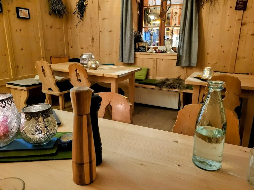 Wirtshaus Weißes Rössl Lichtenberg_Prato Allo Stelvio_slider_image_3