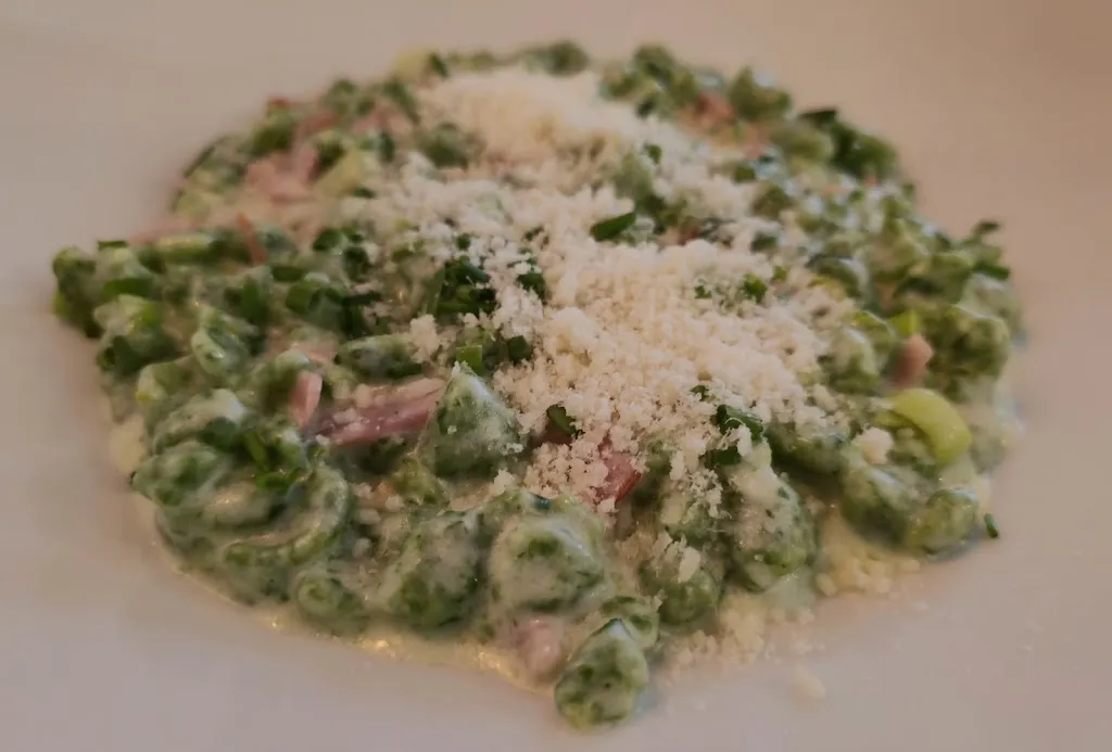 Vanessa Finney_Snetonstube: restaurant in Ortisei / St. Ulrich_Ortisei_review