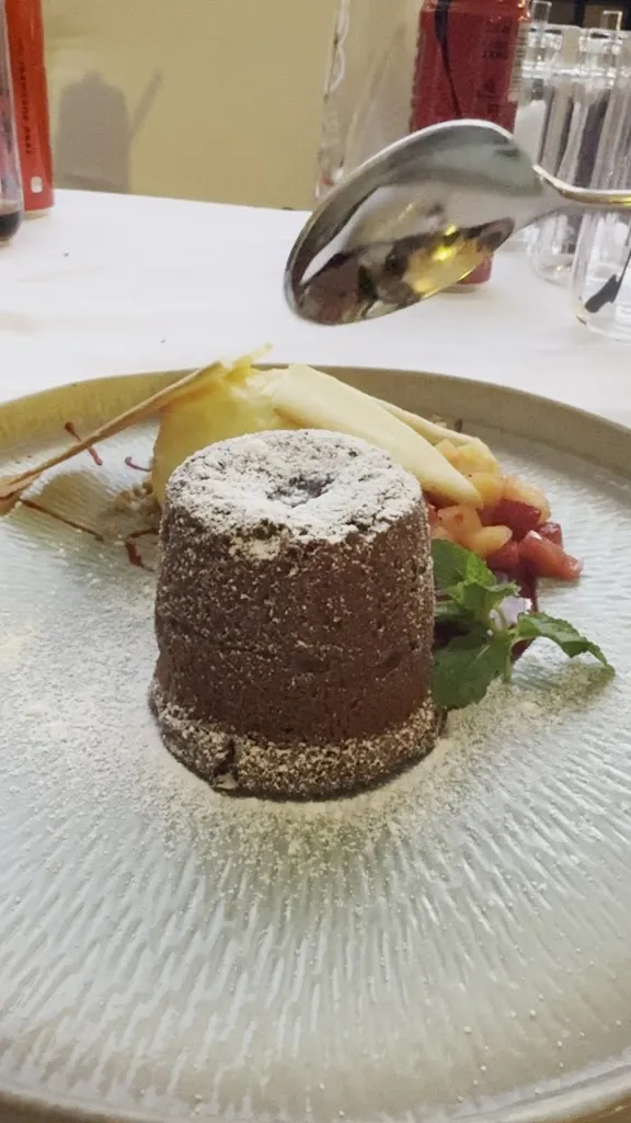 Mohammed Alrashoudi_Restaurant Sotriffer & Wine Bar_Ortisei_review