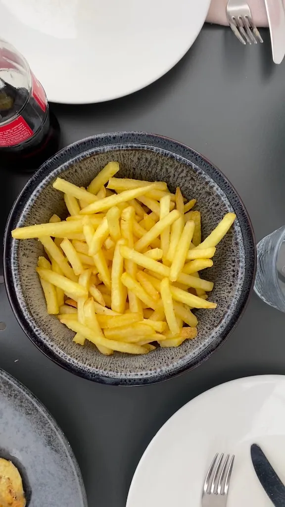 Cascade Ristorante Pizzeria Bar_Ortisei_slider_image_2