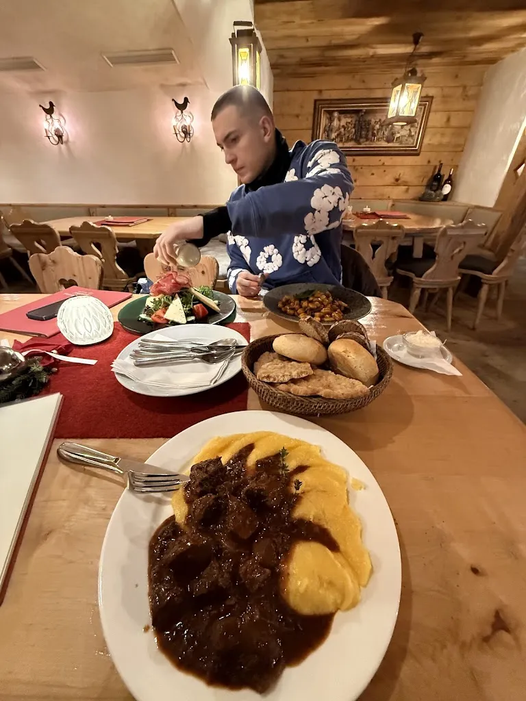 Moschos Koupoukis_Val d'Anna Hütte_Ortisei_review