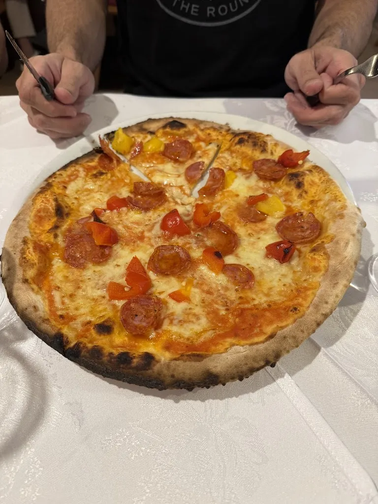 Cara Gimbel_Restaurant Pizzeria Terrazza_Ortisei_review