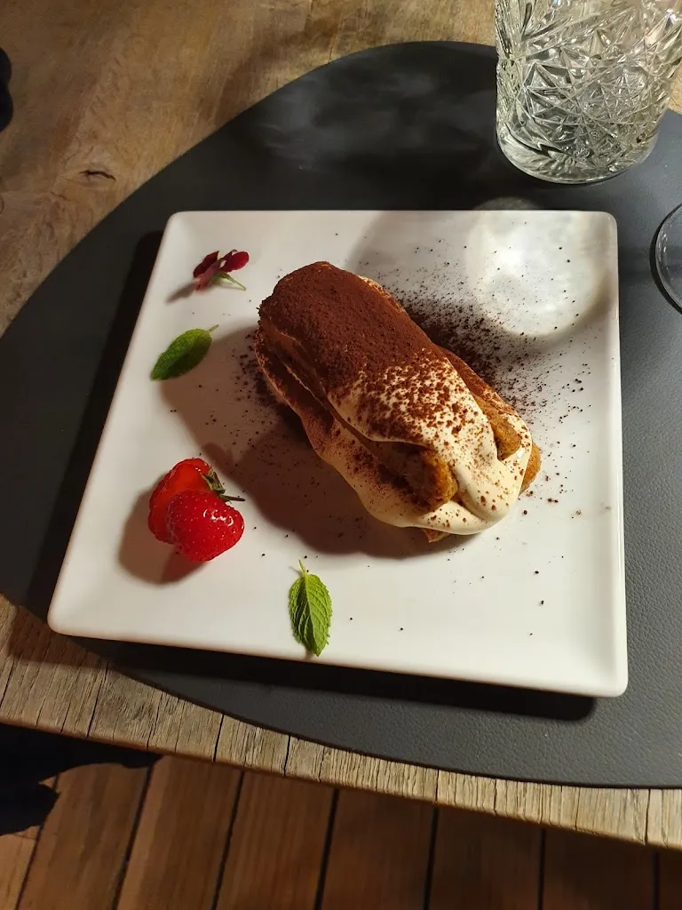 Menu_Restaurant & Cocktail Bar Zicoria Brasserie_Ortisei_image_3