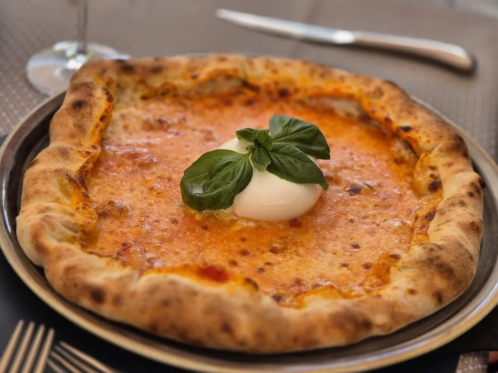 Yi Ling Lai_Ristorante Pizzeria Mar Dolomit_Ortisei_recensione