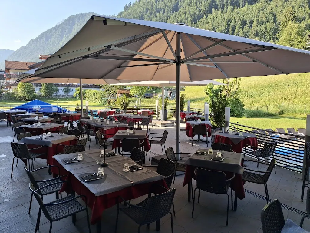 Ristorante Pizzeria Mar Dolomit restaurant in Ortisei