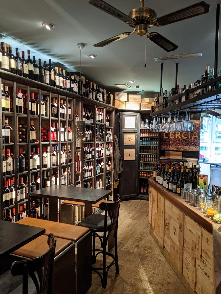 Cërcia Enoteca_Ortisei_slider_image_1