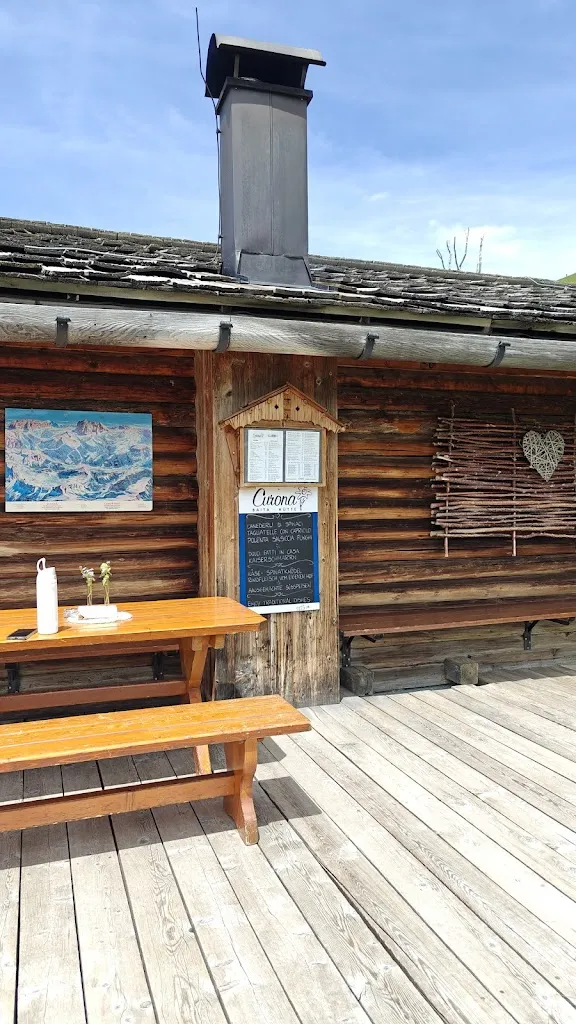 Esther_Baita Curona_Ortisei_review