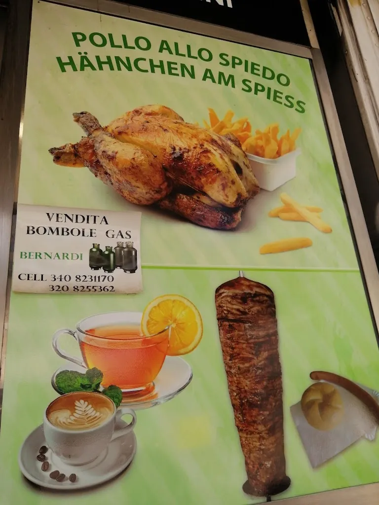 Menu_Pollo Kebab Pizza Hamburger Curry Würstel Menu Ortisei_Ortisei_immagine_2