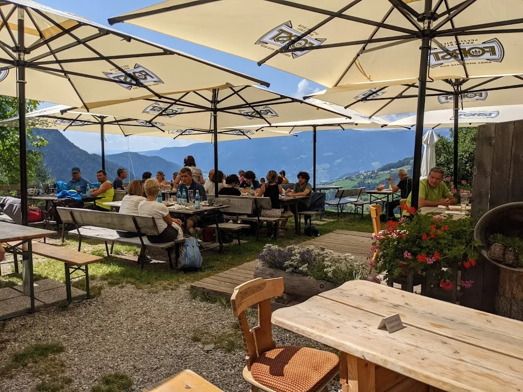 Pedrutscherhof_Ortisei_slider_image_1