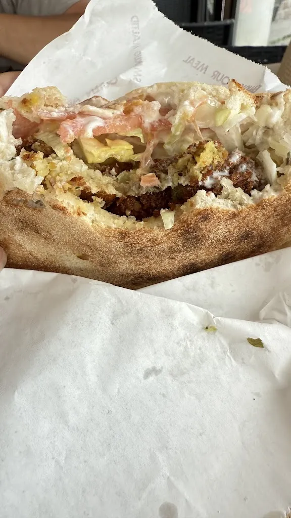 Isabel Dominguez-Vliet_Istanbul Kebab Pizza Grill_Ortisei_review