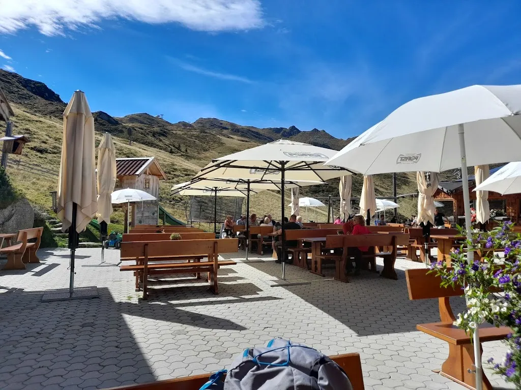 Wasserfalleralm restaurant in Racines