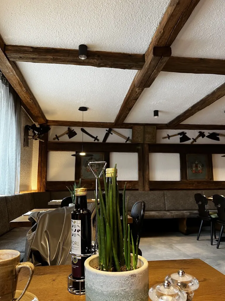 Sergey Shevtsov_Pizzeria Zum Sepp_Racines_review