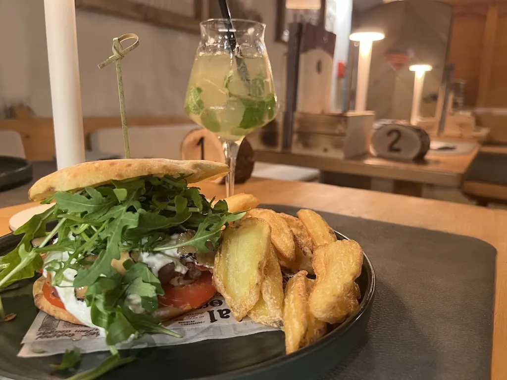 Bartosz Stefański _Eat&Roll Street Food_Predazzo_review