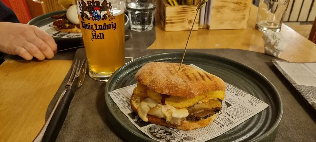 Jamie Buchan_Eat&Roll Street Food_Predazzo_review