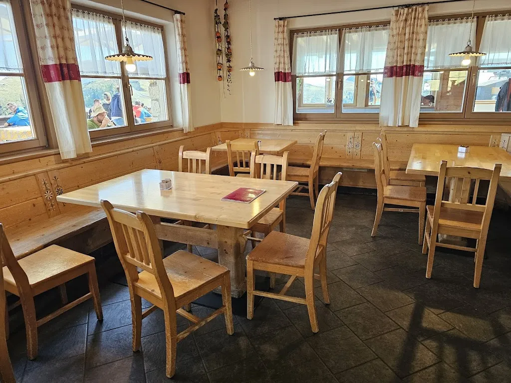 Baita Passo Feudo_Predazzo_slider_image_3