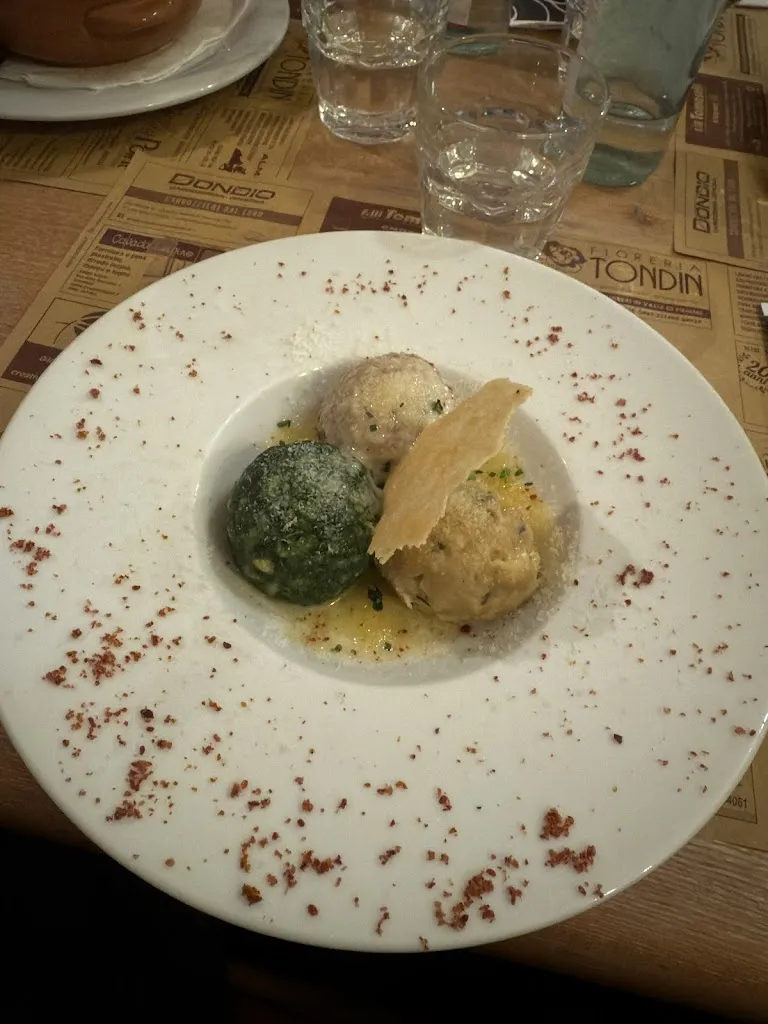 Pizzeria Ristorante Gams s.n.c. di Giuseppe Redolf & C._Predazzo_slider_image_3