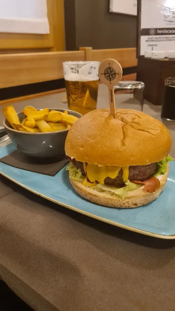 Delia Alexandru_HERO La Casa del Burger_Predazzo_review