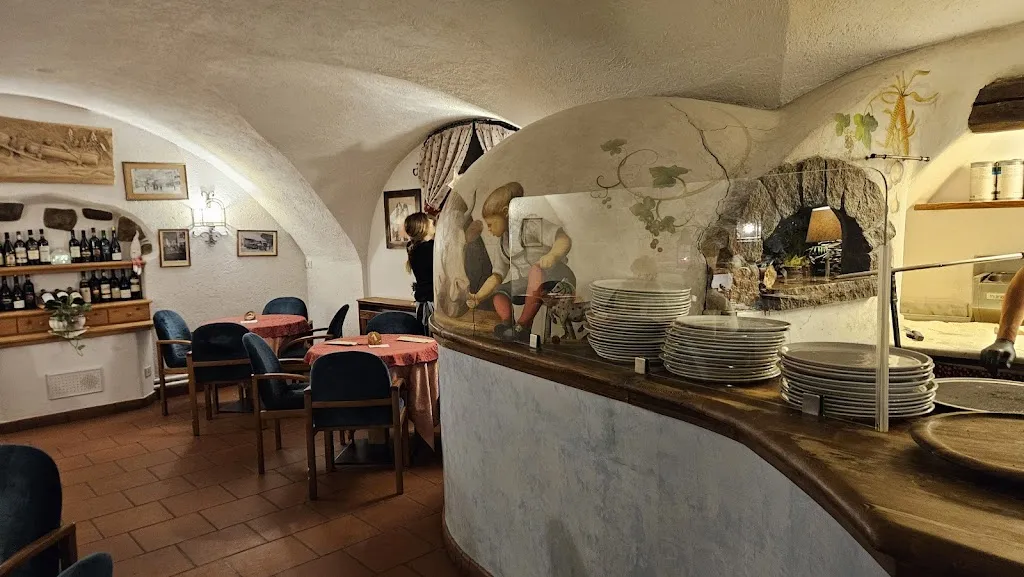 Pizzeria L'Incontro restaurant in Predazzo