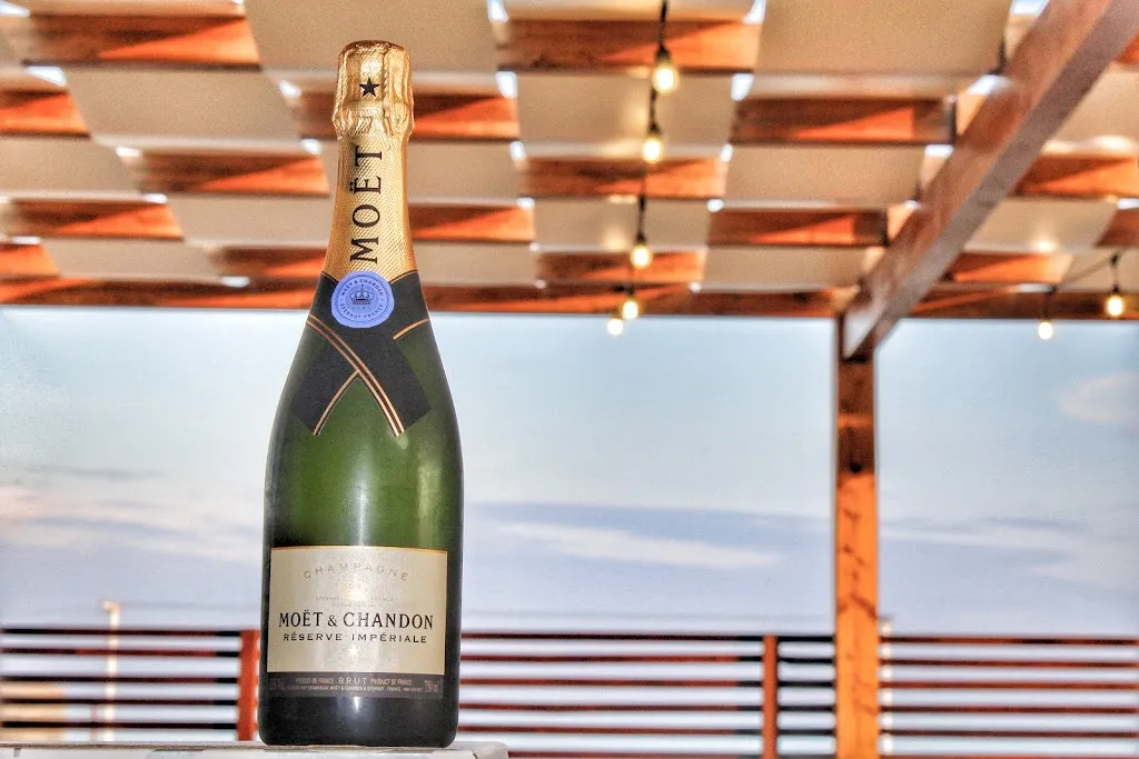 La Terrazza Wine Shop_Maruggio_slider_image_2