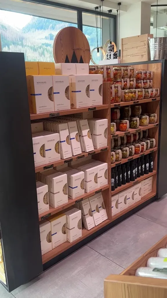 Shop & Bistrot - Caseificio Sociale Predazzo e Moena_Predazzo_slider_image_2