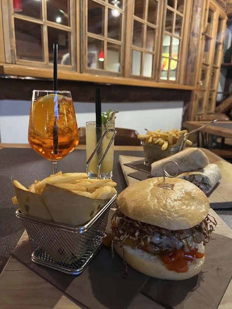 José Monge_Poldo Pub_Predazzo_recensione