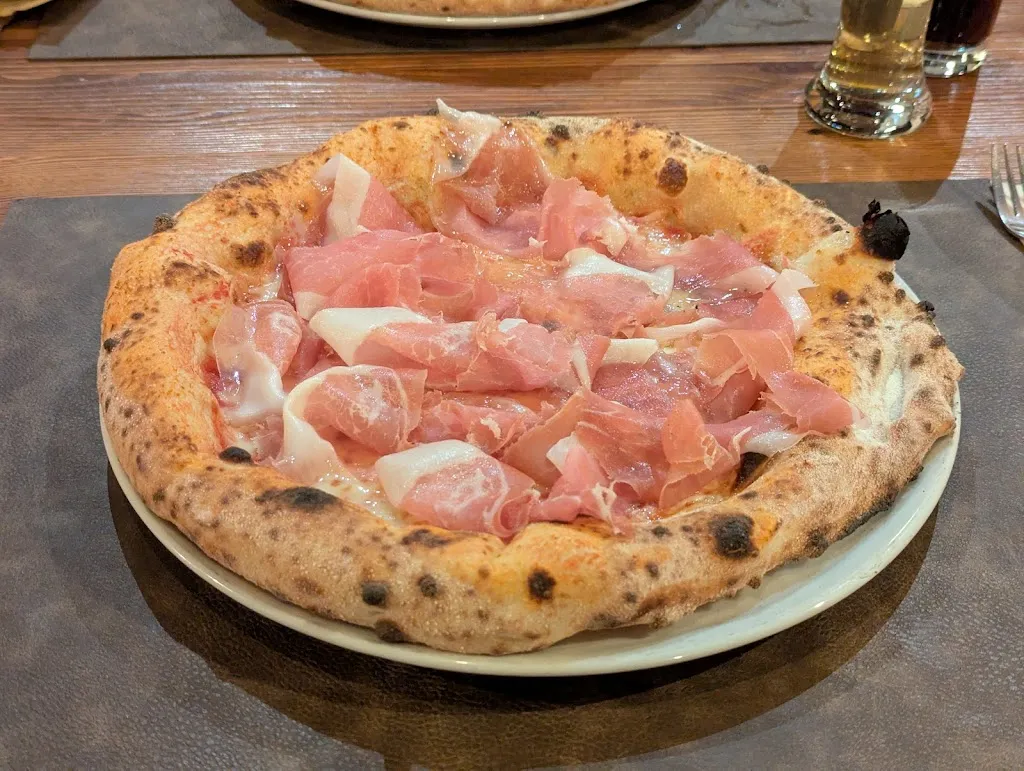 Filippo Vitale_Terrazza Lagorai Pizzeria_Predazzo_review