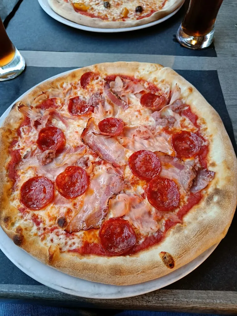 Enrico Banasiuk_Ristorante Pizzeria Valle Verde_Predazzo_review