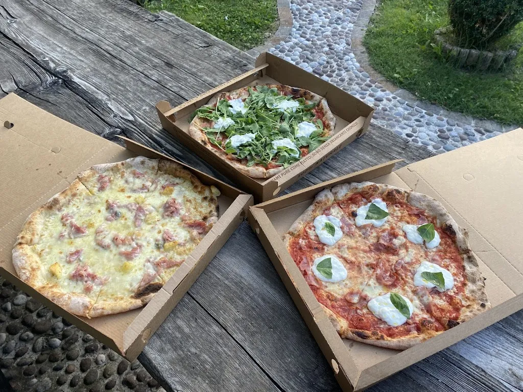 Menu_Pizzeria Fioz_Revò_image_8