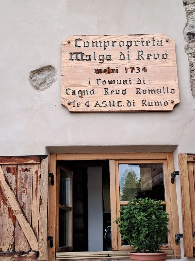 Giada Ferrara_Malga di Revó_Revò_recensione