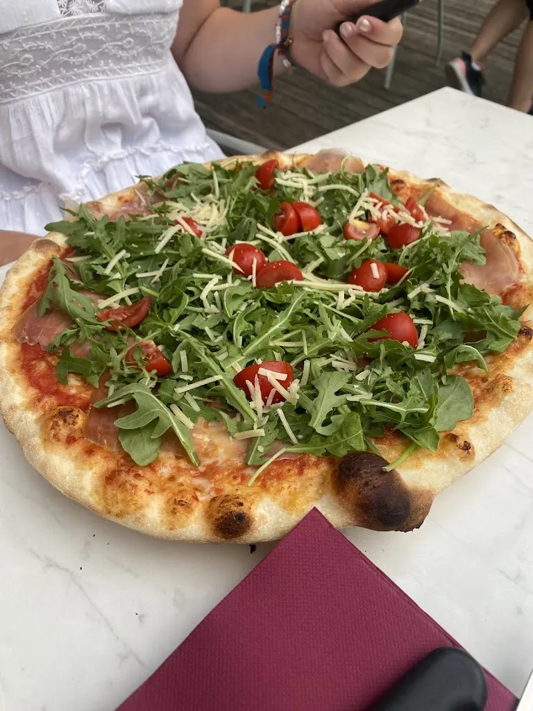 Lisanne Knorth_Pizzeria Pension Kehrerhof_Rifiano_review