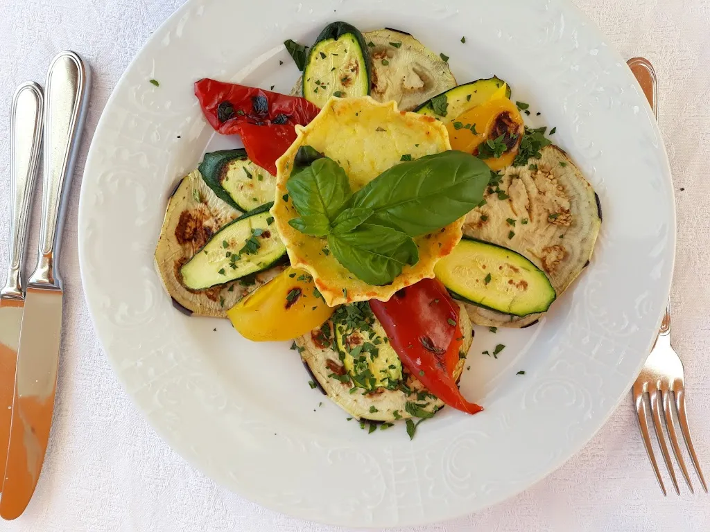 Menu_Ansitz Strasshof Restaurant Pizzeria_Rio di Pusteria_image_9