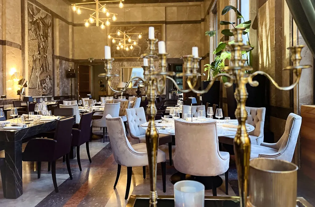 Valentino Ravenna Ristorante_Ravina_slider_image_3