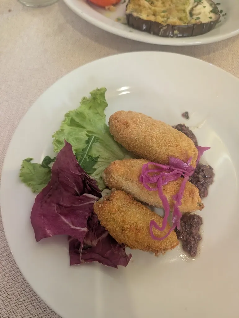 Marina_Trattoria La Rustica_Ravina_review