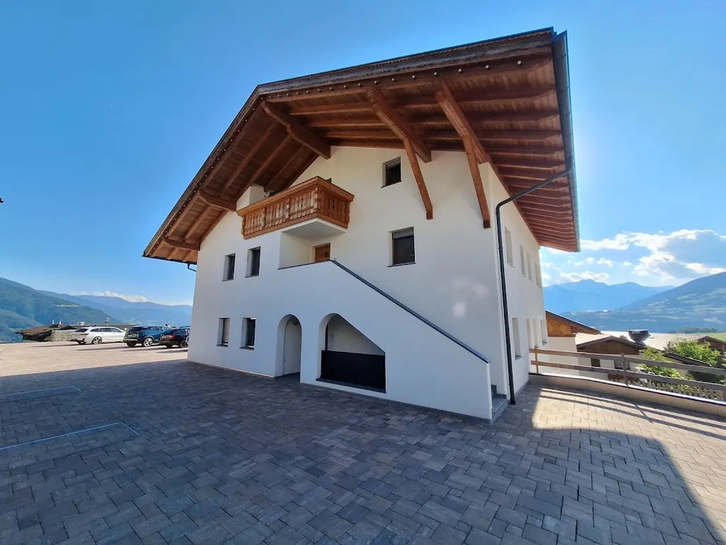 Vincenzo Durzo_Obergasserhof_Rodengo - Rodeneck_review