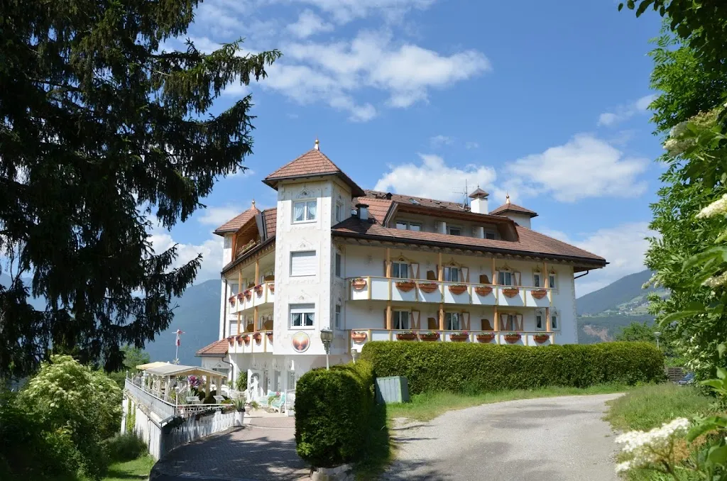 Alpenland Hotel Rodeneggerhof 3 Sterne Willkommen bei Freunden -Welcome By Friend`s restaurant in Rodengo - Rodeneck