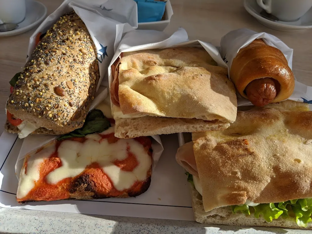 Maria Stroe_Casa Angelesi by Farinella_Rodengo_review