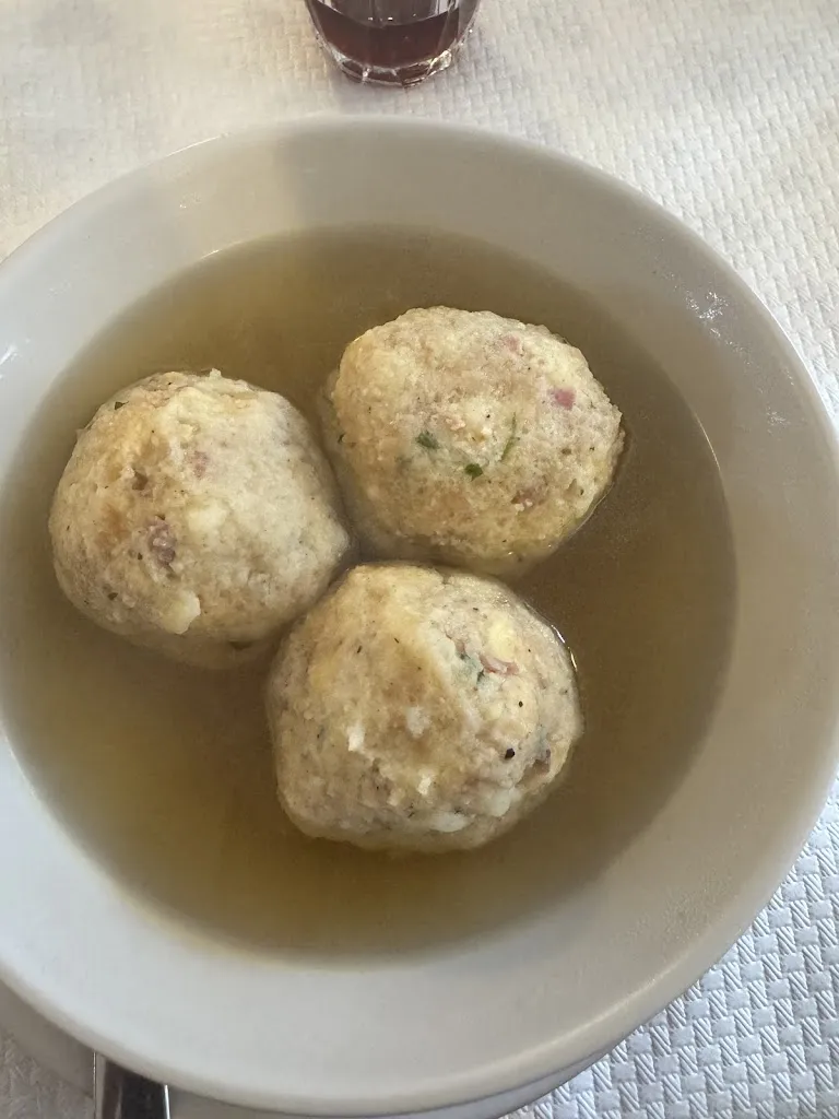 Roberta Ballista_Rifugio Erterle_Roncegno_recensione