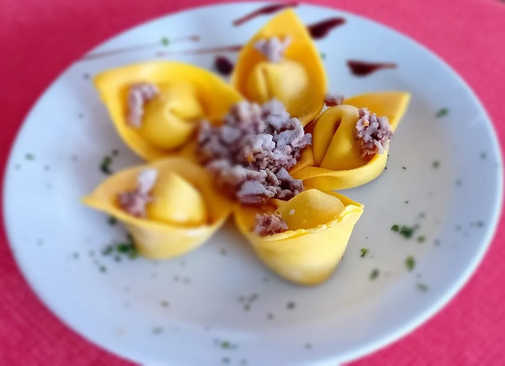 Ristorante Regina del Bosco_Ronzone_slider_image_2