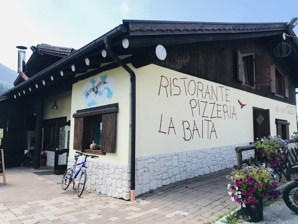 Ristorante - Pizzeria Bar La Baita_Ronzo-Chienis_slider_image_1