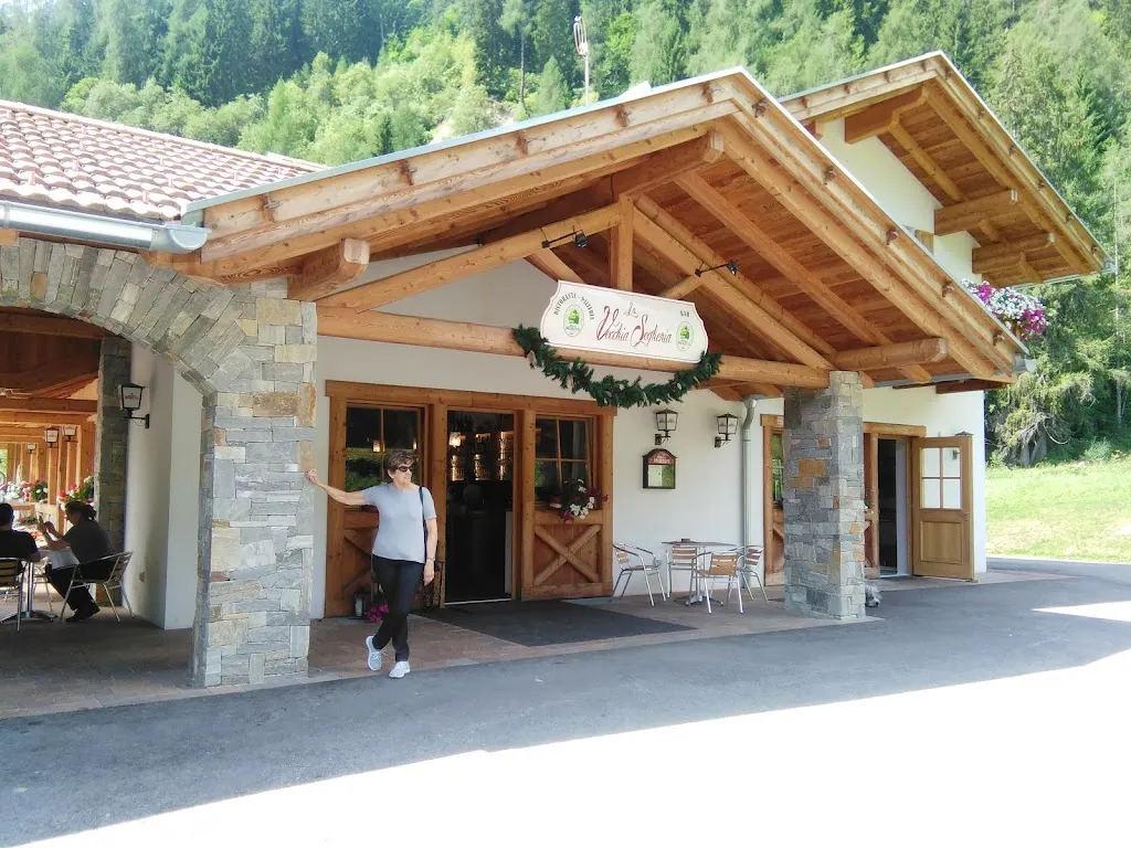 Ristorante Bar Pizzeria La Vecchia Segheria_Rumo_slider_image_1