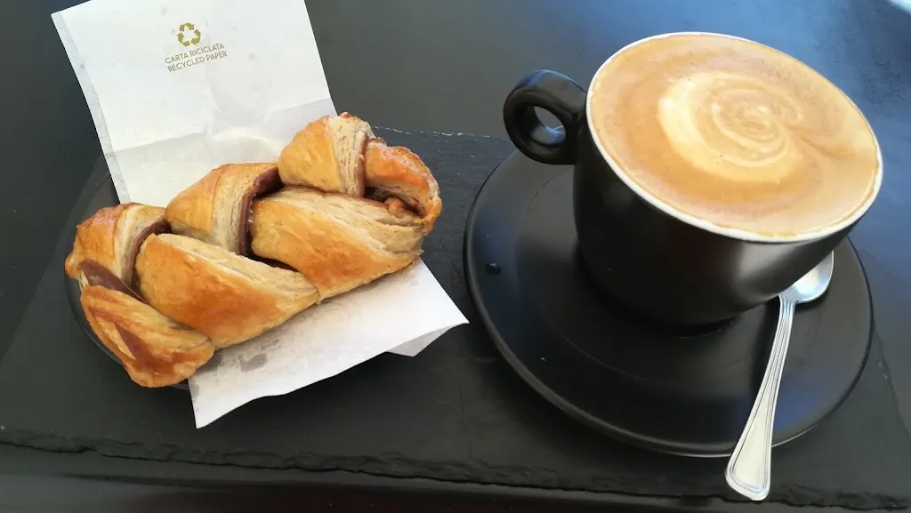 Menu_Revolver bar_Castiglione Messer Raimondo_image_6