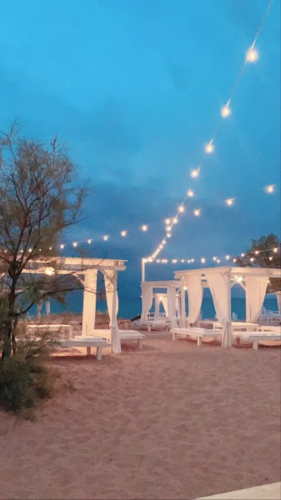 FRANCESCO MALANDRINI_Lido Posto9_Maruggio_review