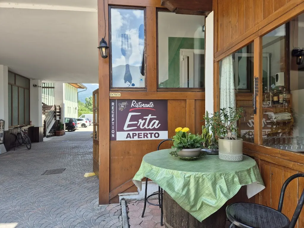 Sajal Agarwal_Garni Erta_Sabbionara_review