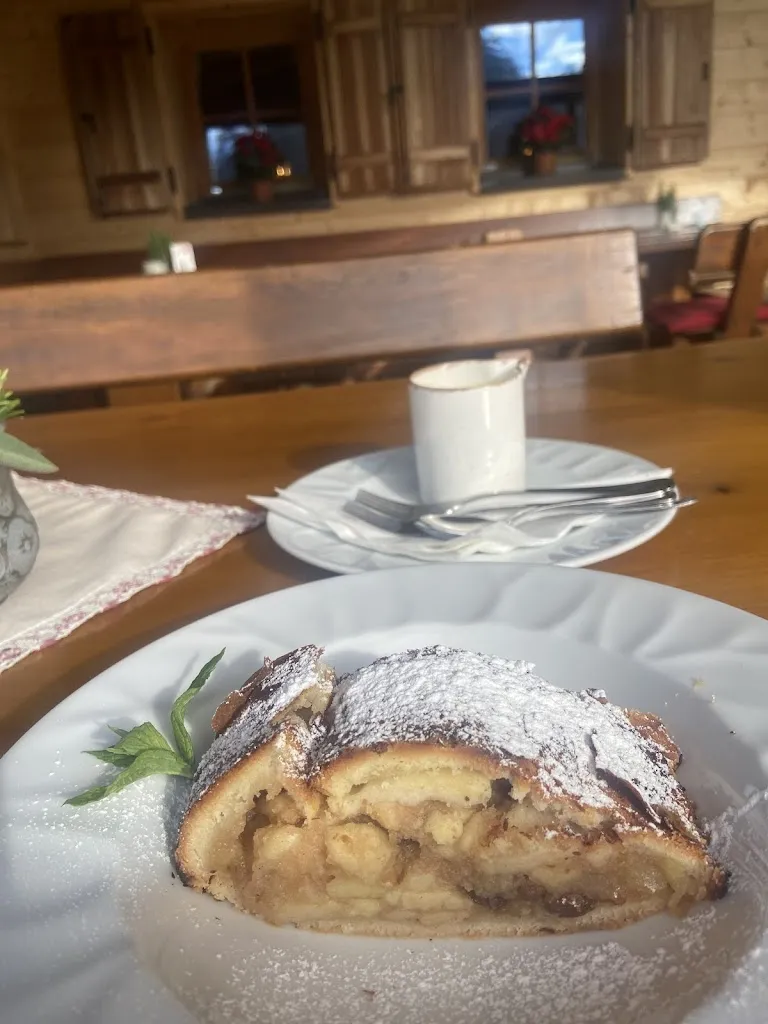 Stephanie Schafer_Jora Mountain Dining_San Candido_review