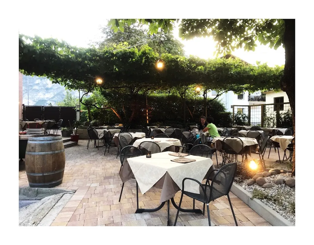 Ristorante Pizzeria Jolly_Salorno_slider_image_1