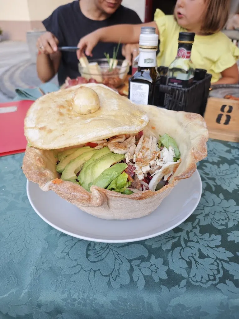 Alessandro Pini_Restaurant Pizzeria Weißer Adler_Salorno_review